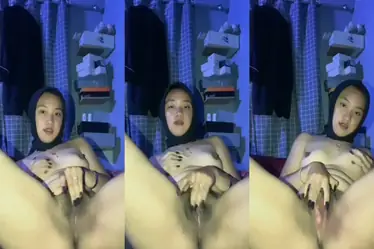 Gadis Cantik Pasrah Goyang Kasur Kost Hot